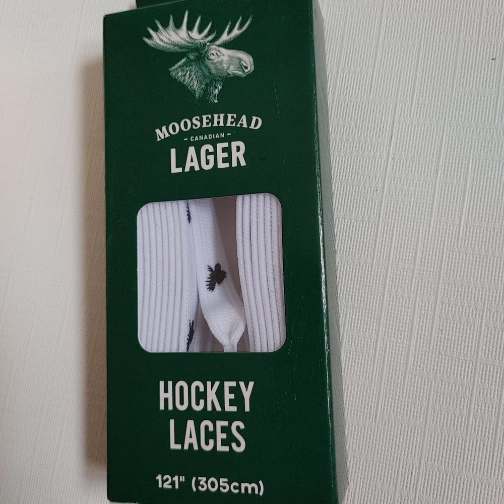 UNIQUE Moosehead Lager Hockey Skate Laces Moose Head Brewing Canada Independent